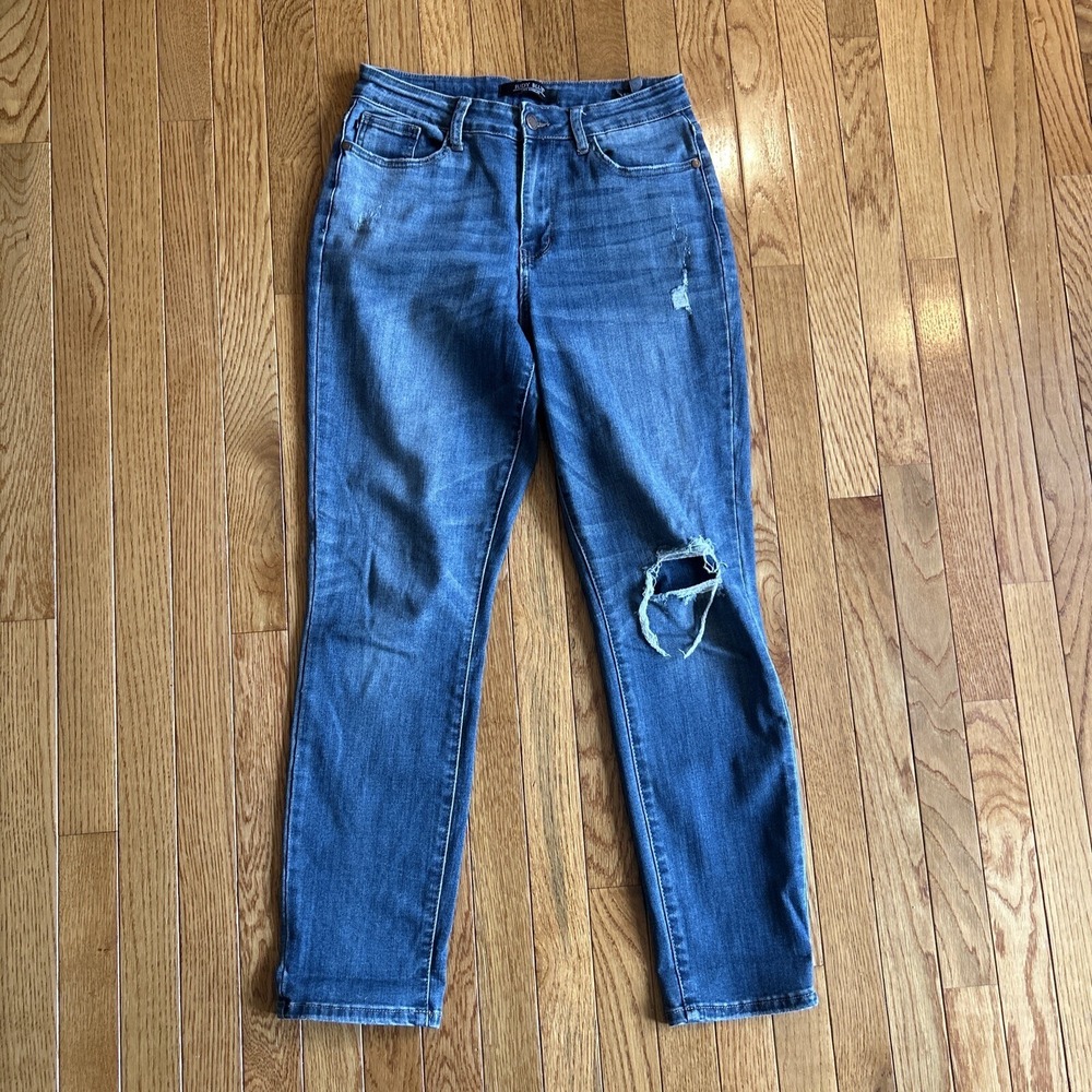 Judy Blue Jeans Womens Size 7/28 Boyfriendโ Fit Distressed Blue Stretch